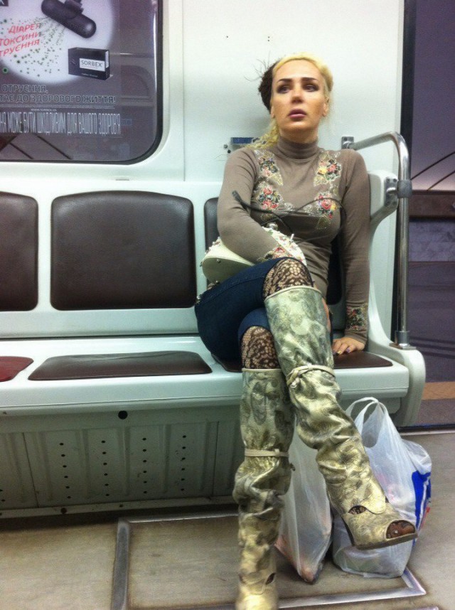 Fashion Is Both A Profession And An Obsession (56 pics)