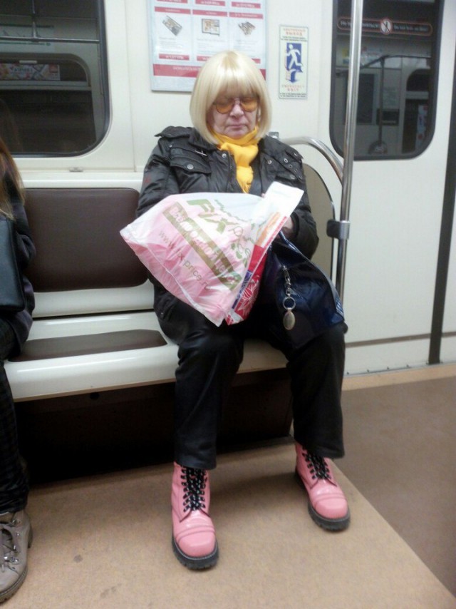 Fashion Is Both A Profession And An Obsession (56 pics)