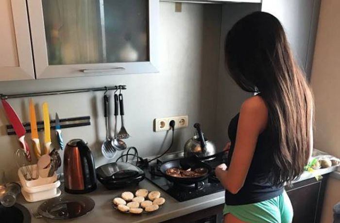 These Ladies Will Make You More Than Just A Breakfast (47 pics)