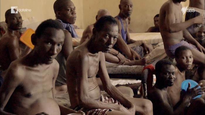 A Look Inside One Of The Most Overcrowded Prisons In The World (23 pics)