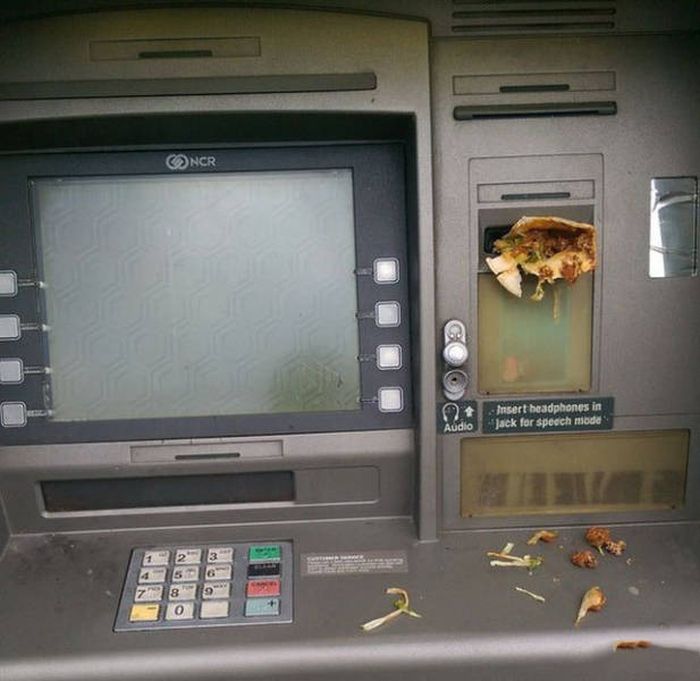 Strange Things Seen At ATMs Around The World (40 pics)