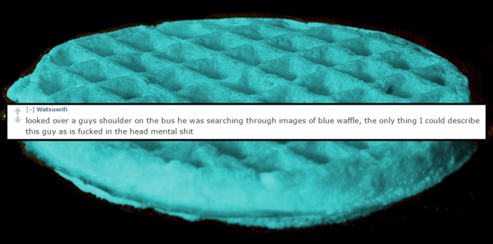 People Reveal The Most Bizarre Things They've Seen Over Someone's Shoulder (12 pics)