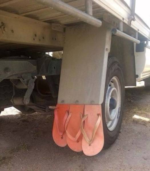 The Worst Things You Could Ever Possibly See On The Road (55 pics)