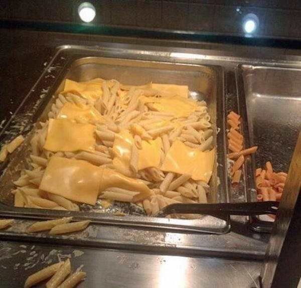 Buffet Items That Are Highly Questionable (12 pics)