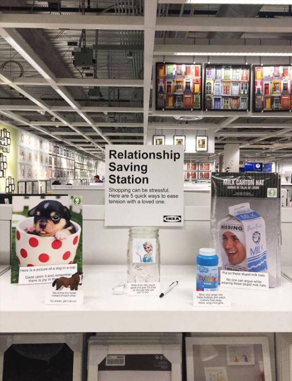 Guy Installs A Relationship Saving Station At IKEA (7 pics)