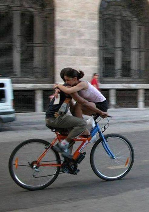 A Bunch Of Idiots Who Forgot To Put Safety First (64 pics)