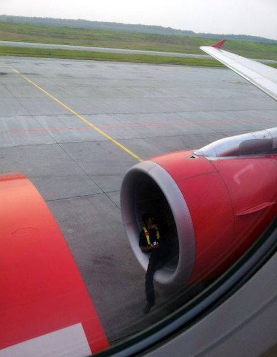A Bunch Of Idiots Who Forgot To Put Safety First (64 pics)