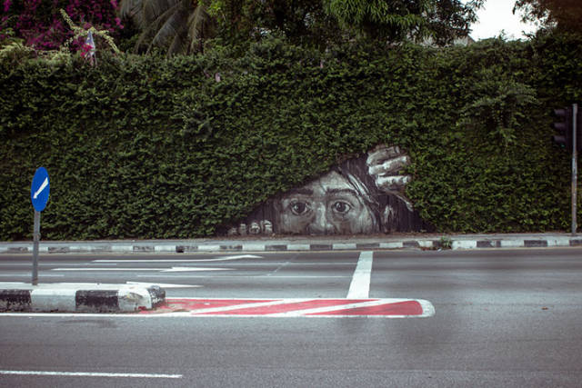 Sometimes Nature And Street Art Go Hand In Hand (48 pics)