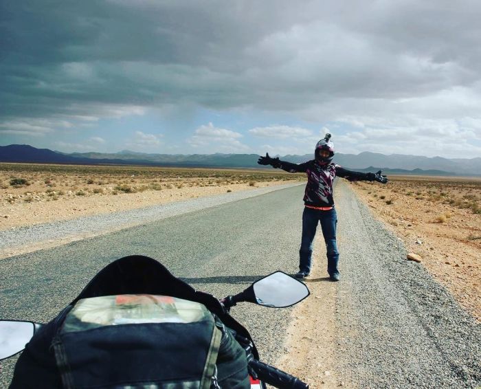 Adventurer Takes Awesome Motorcycle Journey Around The World (10 pics)