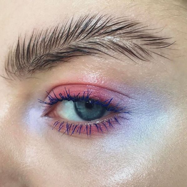 Feather Brows Is The Newest Viral Trend (10 pics)