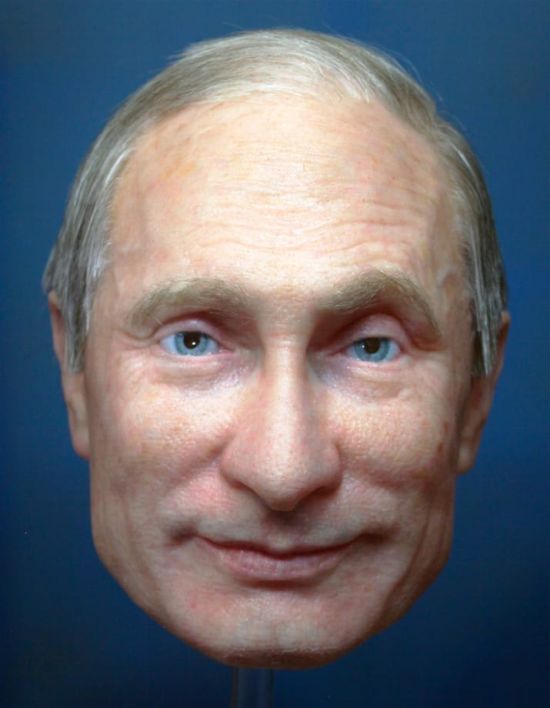 These Donald Trump, Vladimir Putin, And Kim Jong-Un Masks Are Creepy (9 pics)
