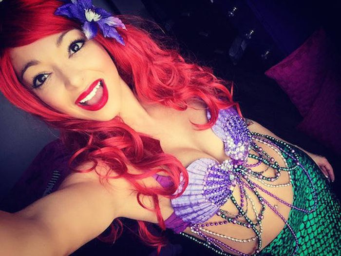 Tasty Underboob Pics That Will Instantly Improve Your Day (53 pics)