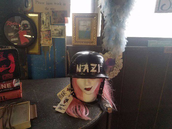 No One Knows Where Thrift Shops Find All This Insane Stuff (47 pics)