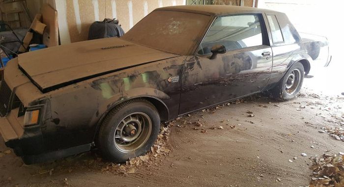 Mysterious Turbocharged Buicks Discovered In Garage (11 pics)