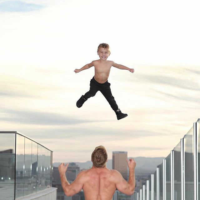 This Single Dad Works For Cirque du Soleil (25 pics)