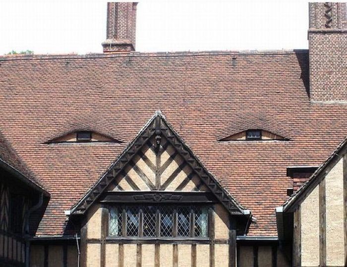 Sometimes It Just Feels Like Somebody's Watching Me (30 pics)
