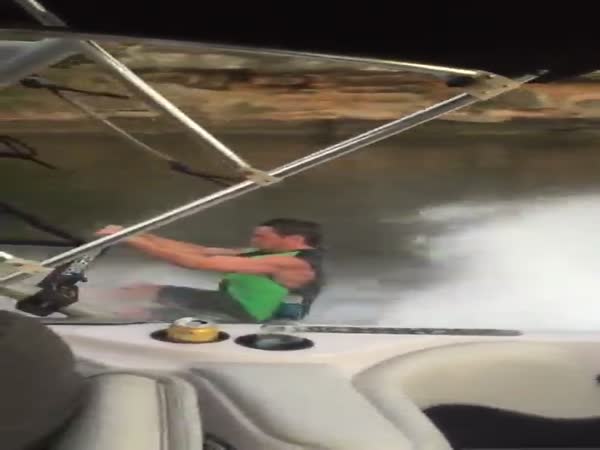 Bro Tries Showing Off By Chugging A Beer While Barefoot Skiing
