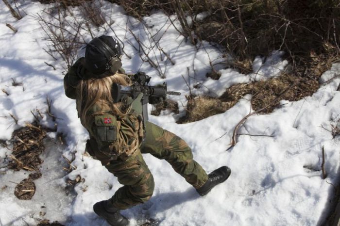 Fearless Women Of The World's First Female Special Forces (11 pics)