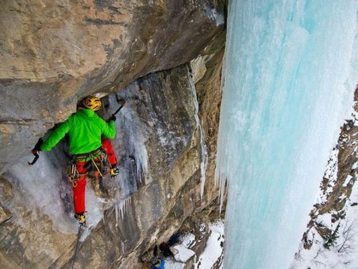 Brave Extreme Athletes Who Just Escaped Death (27 pics)