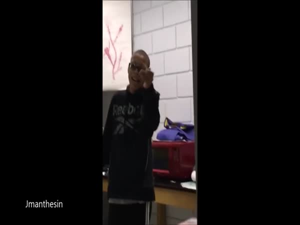 Kid Roasts Girlfriend After She Breaks Up With Him