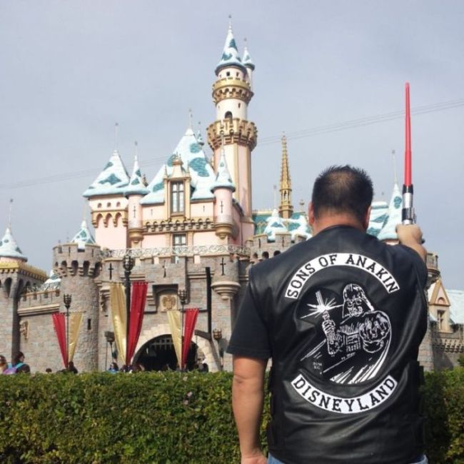 Disney Themed Biker Gangs (12 pics)