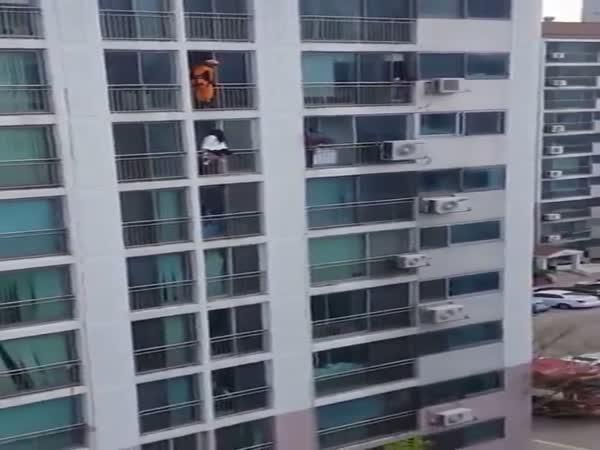 Chinese Firefighter Saves A Suicidal Woman's Life With A Spartan Kick