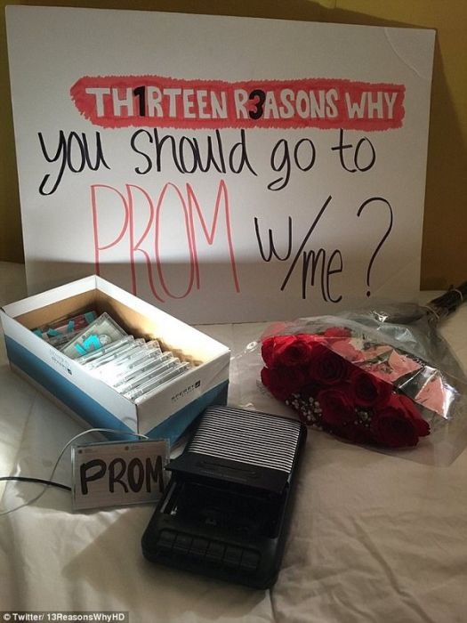 Extraordinary And Impressive Prom Proposals (15 pics)