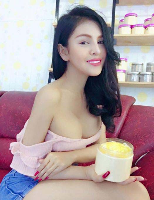 This Sexy Actress Was Banned From Appearing In Cambodian Films (21 pics)