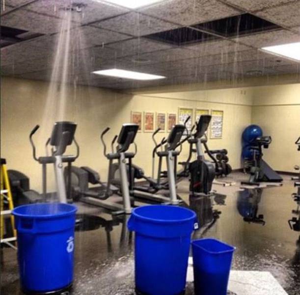 Sometimes Horrible Things Happen And You Can't Fight It (47 pics)