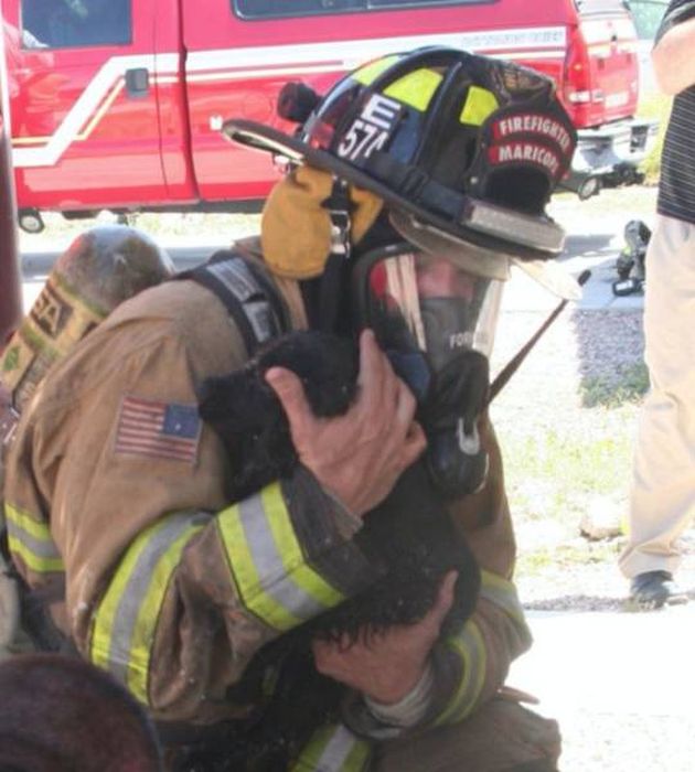 Firefighters Know That Every Life Matters (47 pics)