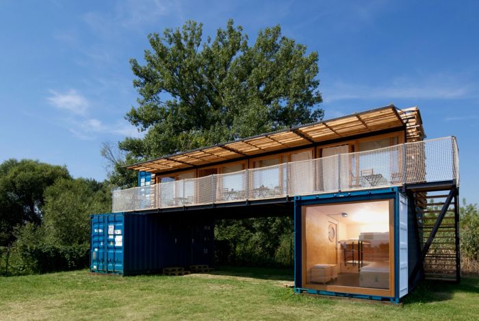 Shipping Containers Can Be Used To Create Awesome Hotels (13 pics)