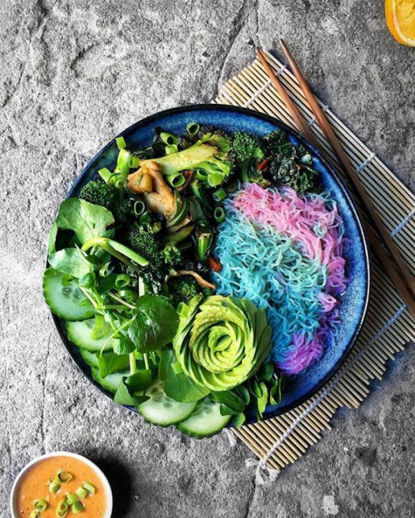 Unicorn Noodles Are The Healthiest Colorful Food Trend So Far (22 pics)