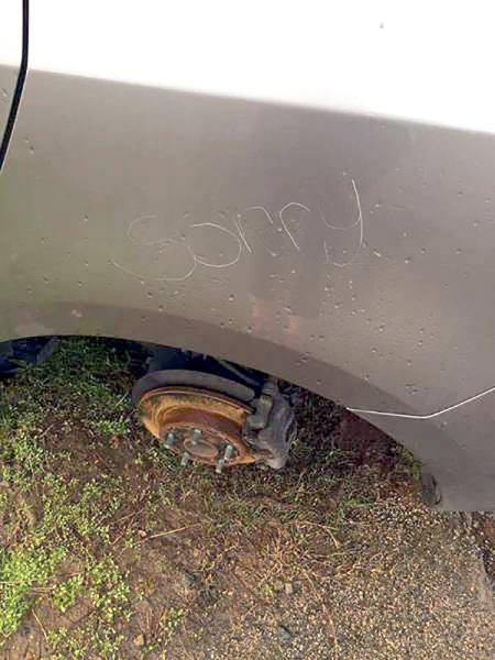 Bad Things Never Seem To Stop Happening To Some People (43 pics)