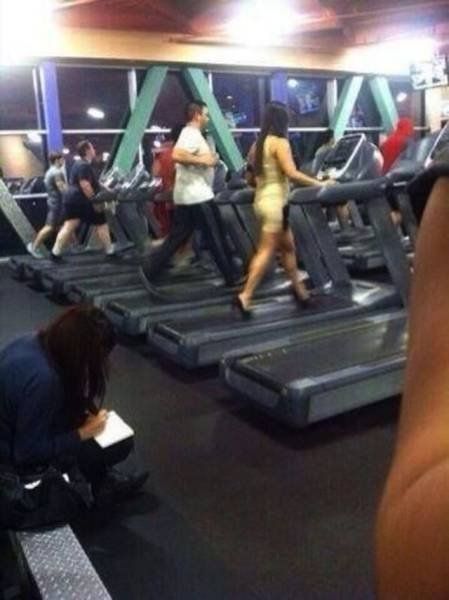 People Who Could Teach A Class On How To Do Things Wrong (29 pics)