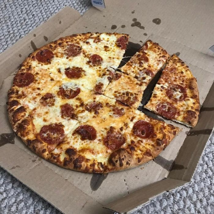 dominos pan pizza fail