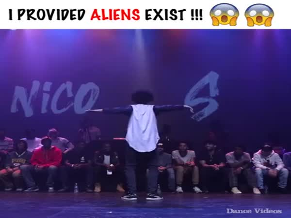 Dance Of A Flexible Guy