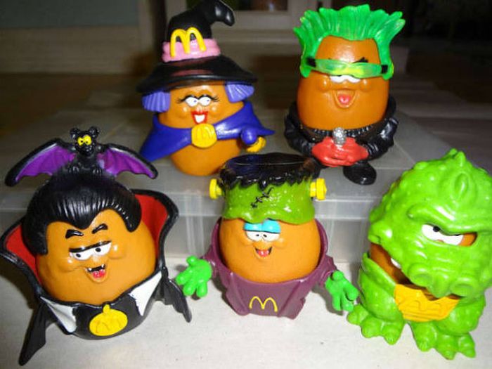 Nostalgic Toys That Came From 90s Childhoods (37 pics)