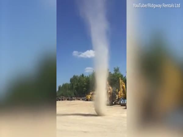 Dust Devil Spins Into 15ft High Tornado