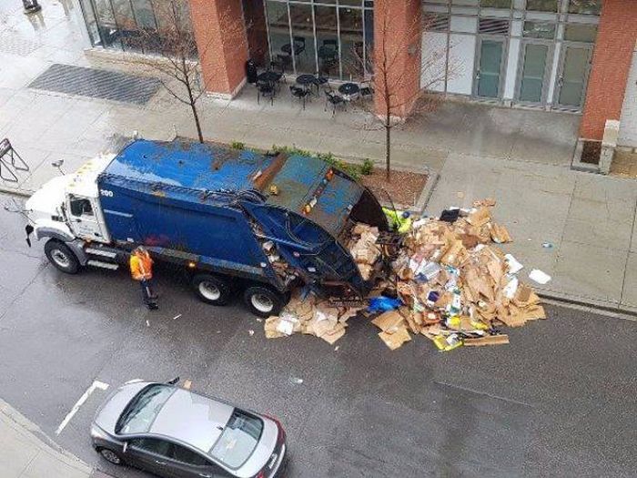 Sometimes Life Can Be Truly Awful (38 pics)