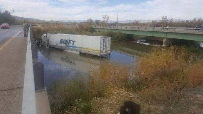 Sometimes Life Can Be Truly Awful (38 pics)
