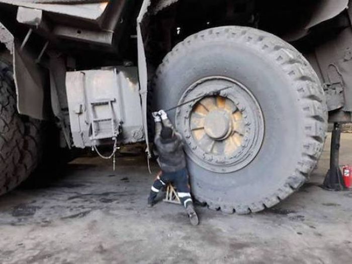 Sometimes Life Can Be Truly Awful (38 pics)