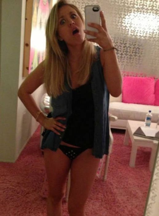 Blondes Are Definitely A Different Species (49 pics)