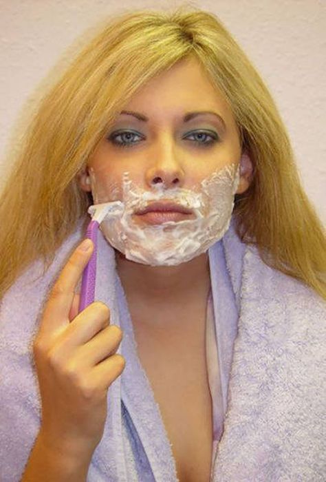 Blondes Are Definitely A Different Species (49 pics)