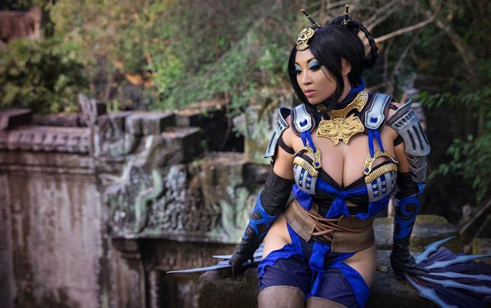 Yaya Han Makes Some Of The Best Cosplays In The World (13 pics)