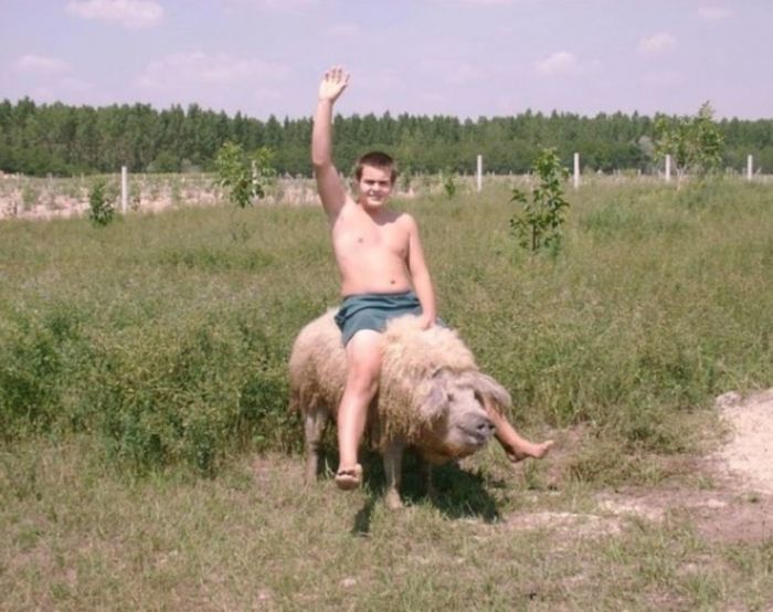 Authentic Photos Of Russian Rednecks (18 pics)