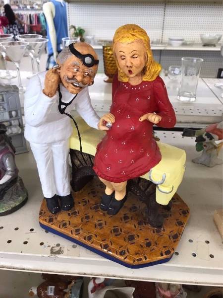 Wow, Thrift Shops Have Some Really Weird Stuff (37 pics)