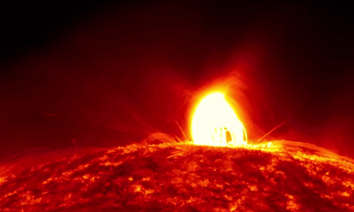 Space Can Only Be Described As Infinitely Amazing (14 gifs)