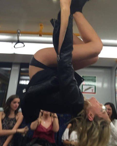 Drunk People Don't Enhance The Party, They Are The Party (23 pics)