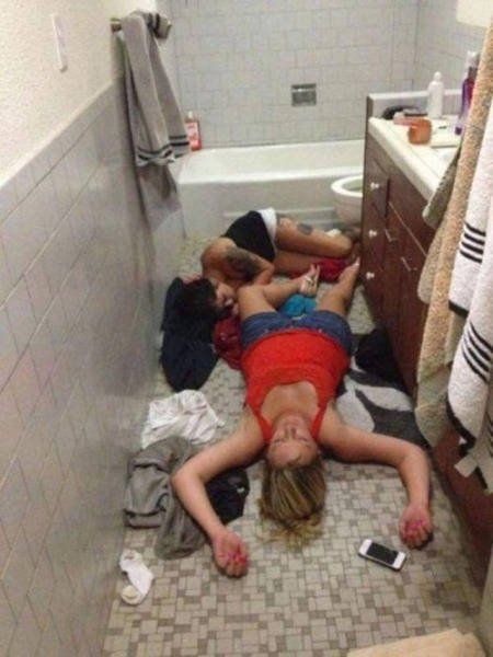 Drunk People Don't Enhance The Party, They Are The Party (23 pics)