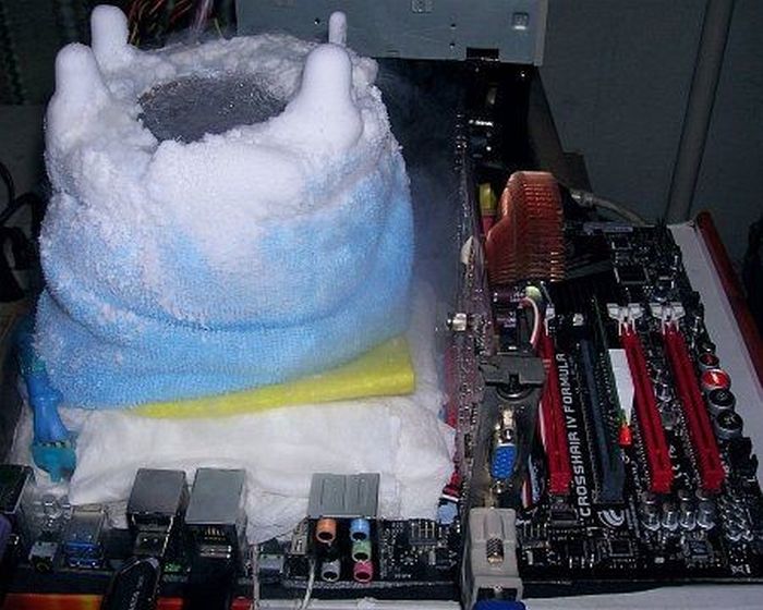 Genius Ways To Cool Down Your Computer (19 pics)